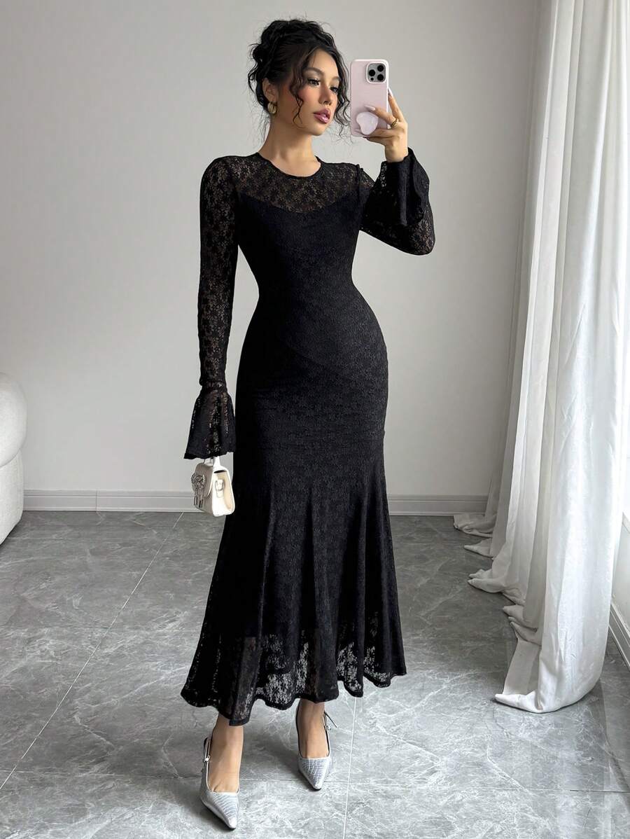 Modelyn French Retro Lace Patchwork Flare Sleeve Design Bodycon Fishtail Dress - Black - View 1
