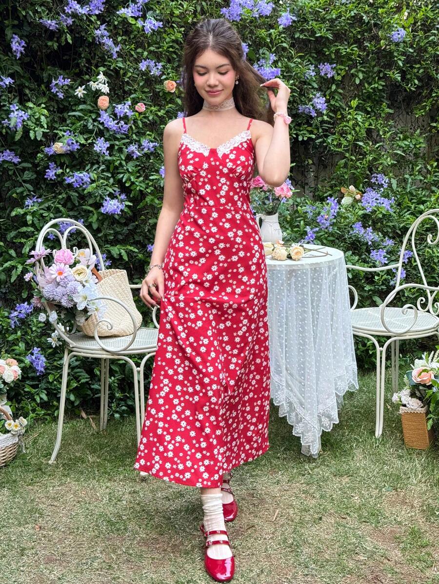 SHEIN Teen Girl Casual Simplicity Ditsy Floral Spaghetti Strap Ruffled Mini Dress