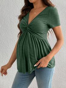 SHEIN Camiseta de manga corta con cuello en V liso para maternidad, de moda para el verano