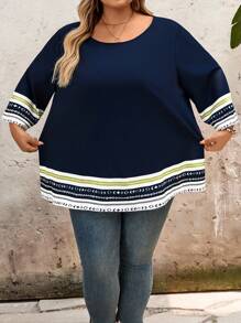 SHEIN CURVE+ Camisa de mujer de talla grande, holgada, de cuello redondo y manga 3/4 con estampado retro, adecuada para primavera/verano, curvas, vacaciones en la playa, vestidos de playa, conjuntos de vacaciones en la playa, accesorios de playa, graduación, vestido para té
