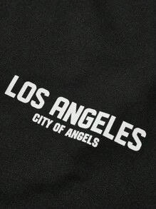 Claim Dot 男士简约时尚纯色英伦小图案印花撞色线条设计短袖圆领宽松T恤。男士宽松T恤。男士夏季服饰，适合日常穿着、通勤、派对、上学、度假、朋友聚会、购物。可作为送给男朋友、朋友、家人的礼物。男士T恤，男士休闲T恤。 - 黑色 - 查看 4