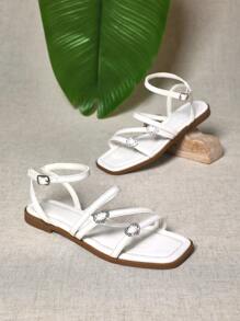 SHUZIA Sandalias planas para mujer con hebillas con forma de corazón y rhinestones - Beis - Ver 3