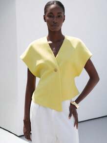 Aveloria Modichic Áo cánh nữ cổ chữ V hở vai đơn giản, viền bất đối xứng, cổ điển, tối giản, dáng rộng, mùa xuân/hè mới, phong cách đi làm đa năng - Màu vàng - Xem 4