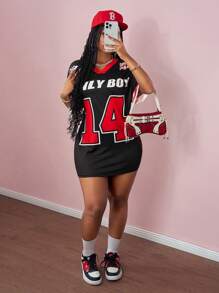 Slaydiva 2025新款音乐节运动街头春夏休闲街头V领露肩短袖14口号LogoONLY BABY图案黑底红条纹全身印花宽松针织面料女装小连衣裙 - 黑色 - 查看 6