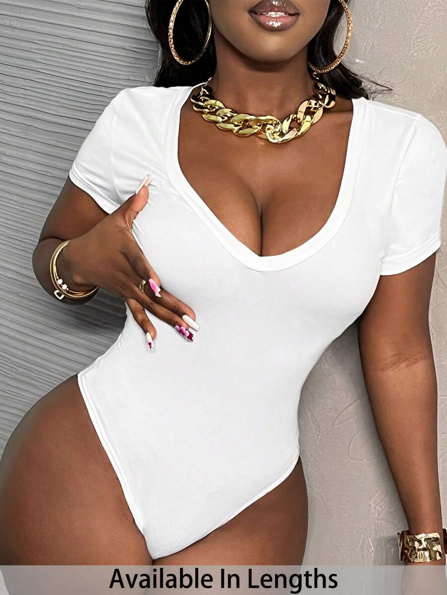 SHEIN PETITE CURVE Plus Size Casual Solid Color Short Sleeve Bodysuit, Summer - White - View 1