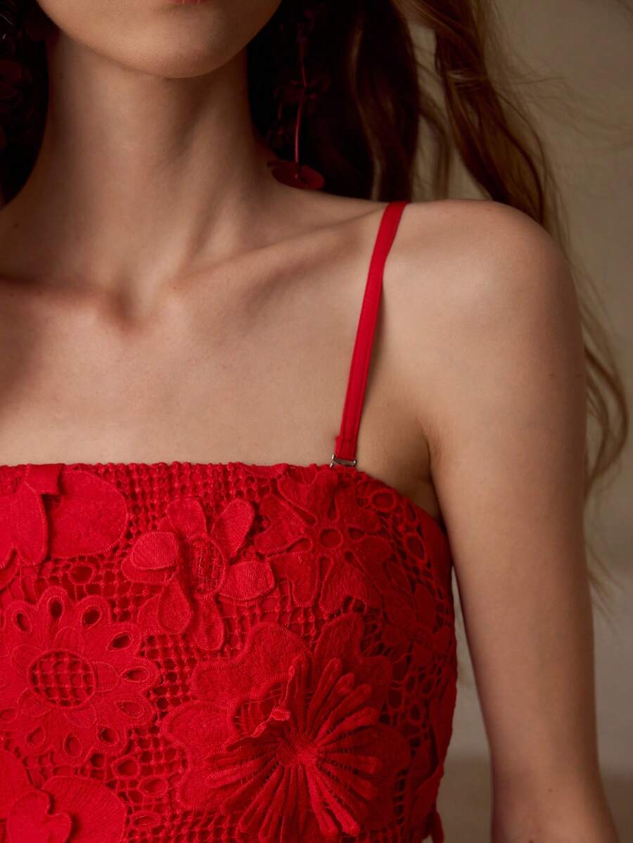 MOTF PREMIUM Women's Elegant Solid Color Embroidered Applique Camisole, Summer - Red - View 2