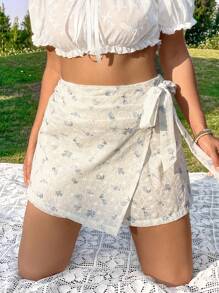 SHEIN VCAY Plus Size Women's Vacation Floral Print Side Knot Casual Culottes Ibiza Summer For Women Beach For Woman Vacation Women Beach Boho Rave Country Concert Festival Brunch For Women Beach Vacation Graduation Old Money