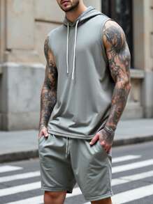 Manfinity LEGND 男士纯色无袖连帽背心和短裤套装男士慢跑服男士服装男士服装男士健身服