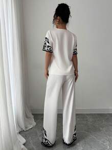 Rafferiza 时尚印花V领上衣和印花裤套装