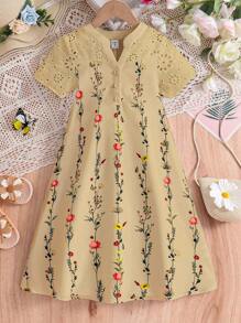 SHEIN Young Girl Woven Floral Contrast Lace Embroidery Hem A-Line Dress, National Floral Rose Patchwork, Short Sleves, Spring And Summer, Suitable For Girls Daily Wear, Festivals, Vacation, Holidays, Family Gatherings And Special Occasions, Sibling Outfits Sisters Style Outfit, Spring And Summer, Cute & Elegant & Sweet & Vintage & Fashionable.