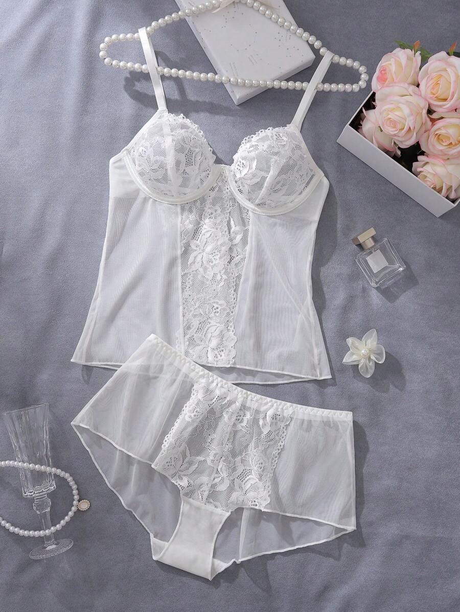 طقم ملابس داخلية نسائية زفاف رومانسي من الدانتيل الأبيض، توب +سروال 2 قطعة - أبيض - مشاهدة 1