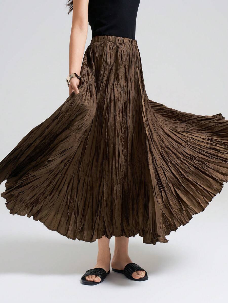 Ontre 2026春夏女士纯色半身裙，春夏时尚百搭，适合商务休闲、办公室穿着，低调复古风，都市通勤机场装扮，棕色半身裙，舒适百搭休闲时尚女裙