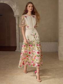 MOTF PREMIUM CONTRAST MESH FLORAL EMBROIDERY DRESS - Pink - View 6