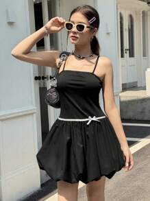 SHEIN Teen Girls' Fitted Casual Minimalist Comfortable Cami Dress With Contrast Strap Decor - Black - View 6