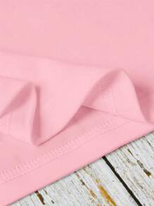 تي شيرت كاجوال نسائي بياقة دائرية وأكمام قصيرة، طباعة بشكل كتاب، قياسي - وردي فاتح - مشاهدة 4