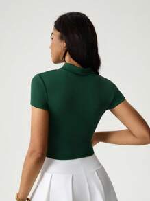 Hanevo Áo thun polo hở nút phía trước màu trơn phong cách cổ điển dành cho nữ, áo thun co giãn tay ngắn có cổ - Màu xanh lá cây đậm - Xem 3