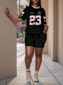 Slaydiva 2pcs Plus Size Sport Pink Bowknot Print No.23 Short Sleeve Top & Shorts Set, Casual & Minimalist