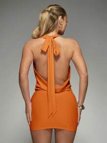 MISSGUIDED Vestido de fiesta mini con cuello halter, detalle fruncido en el costado, para noche de club, de verano y primavera, ajustado al Body, sin mangas - Naranja Quemada - Ver 2