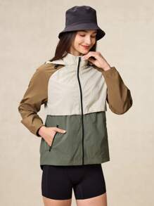 OutZeal Woman Waterproof Tear Resistant Nylon Color Blocking Hiking Jacket Windbreaker For Hiking