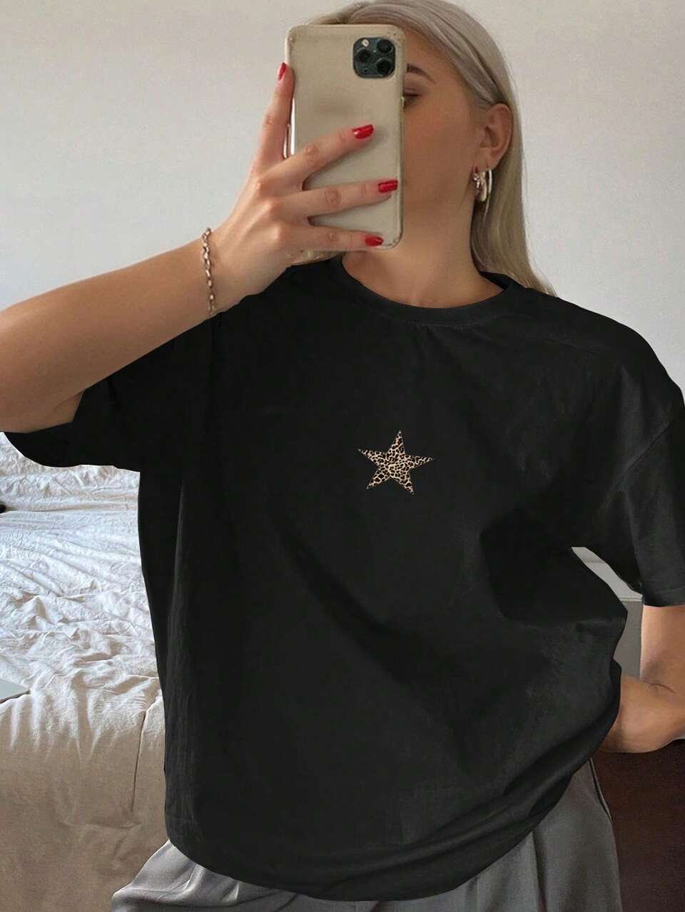 Star & Leopard Print Pattern Loose Fit Crew Neck Short Sleeve Basic T-Shirt