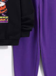 SHEIN Boys' Casual Loose Fit Hooded Sweatshirt With Cool Car Print Pattern And Plain Color Pants Set - Multicolor - View 3