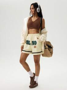 Hanevo Women's Letter Print Drawstring Waist Loose Casual Shorts Sportwear For Daily Wear