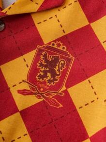 HARRY POTTER X SHEIN Tween Boy Lion House 格子马球领上衣和短裤睡衣休闲家居服套装 - 酒紅色 - 查看 4