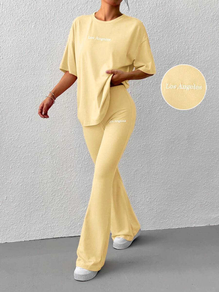 SHEIN EZwear 夏季休闲字母刺绣短袖T恤和喇叭裤两件套 - 黃色 - 查看 1