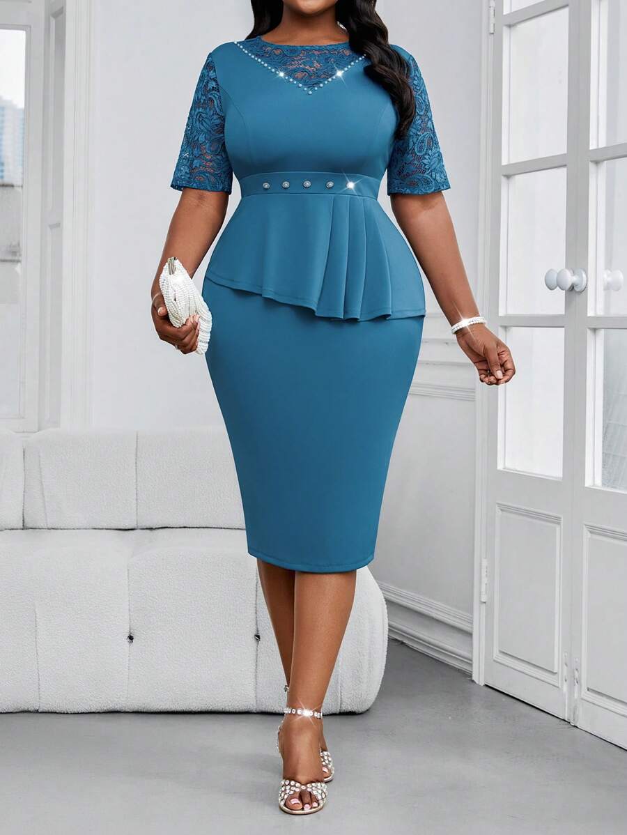 SHEIN Lady 大码优雅夏季蕾丝拼布铆钉装饰修身连衣裙