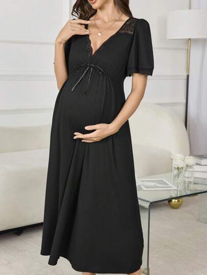 Moonlight & Mama Maternity Deep V-Neck Lace Patchwork Waist Flare Hem Long Nightgown'