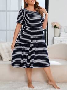 Camisón informal de verano a rayas de manga corta para tallas grandes
