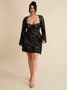 SHEIN BAE Vestido casual corto de mujer de unicolor con cuello de corazón y mangas largas