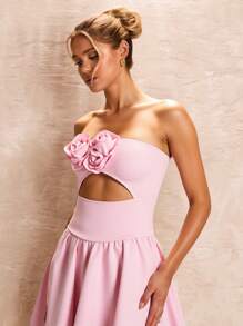 Glamine Vestido curto feminino de cor sólida, sem alças, vazado, com flores 3D - Rosa chiclete - Visão 3