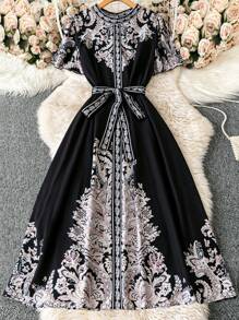 SHEIN LUNE Court Retro  Plus Size Women Vacation Floral Print Dress, Versatile - Black - View 1