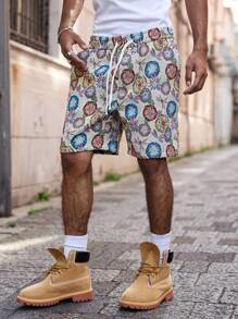 Manfinity RSRT 男士休闲日常短裤，是海滨度假的完美之选。这款短裤采用INS风格的波西米亚几何彩色图案提花面料，搭配松紧腰带，时尚百搭。无论是夏威夷海滩度假、音乐节还是日常穿着，这款短裤都是理想之选，也是送给男友或丈夫的绝佳礼物。此外，还有一款印花男士宽松口袋休闲短裤，风格百搭，适合度假海滩穿着。