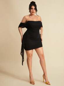 SHEIN BAE 大码女式黑色褶皱下摆荷叶边系带腰网纱针织露肩弹力休闲迷你连衣裙，适合日常穿着、外出、约会、下午茶、度假、春夏、返校季、女士正式礼服、女士生日礼服、毕业典礼等场合。 - 黑色 - 查看 4