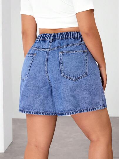 SHEIN EZwear Plus Size Summer Casual Slant Pocket Loose Straight Leg Denim Shorts