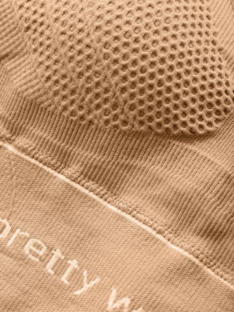 Women Elegant Seamless Printed Sports Bra, Backless Design Lingerie For Women