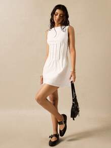 Easelle Women's Loose Open-Back Sleeveless Folding Design Vacation Boho White Mini Graduation  Dress, Beach Outfits For Woman - White - View 5