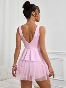 Easithlete Women's Solid Color Mesh Panel Casual Sports Dress For Fitness - Pink - View 2