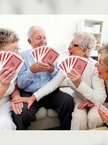 54张6.65X4.68英寸巨型扑克牌男孩背包，万圣节，背包学校。透明背包，储物盒，巨型扑克游戏，超大纸牌游戏，比普通纸牌游戏大4倍，派对游戏，互动游戏，节日游戏，创意礼品装饰情人节，情人节婚礼，生日，圣诞节，万圣节装饰，返校 - 彩色 - 查看 2