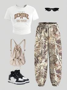 SHEIN Tween Girl Casual Letter Print Short Sleeve Top And Camouflage Cargo Long Pants, Summer