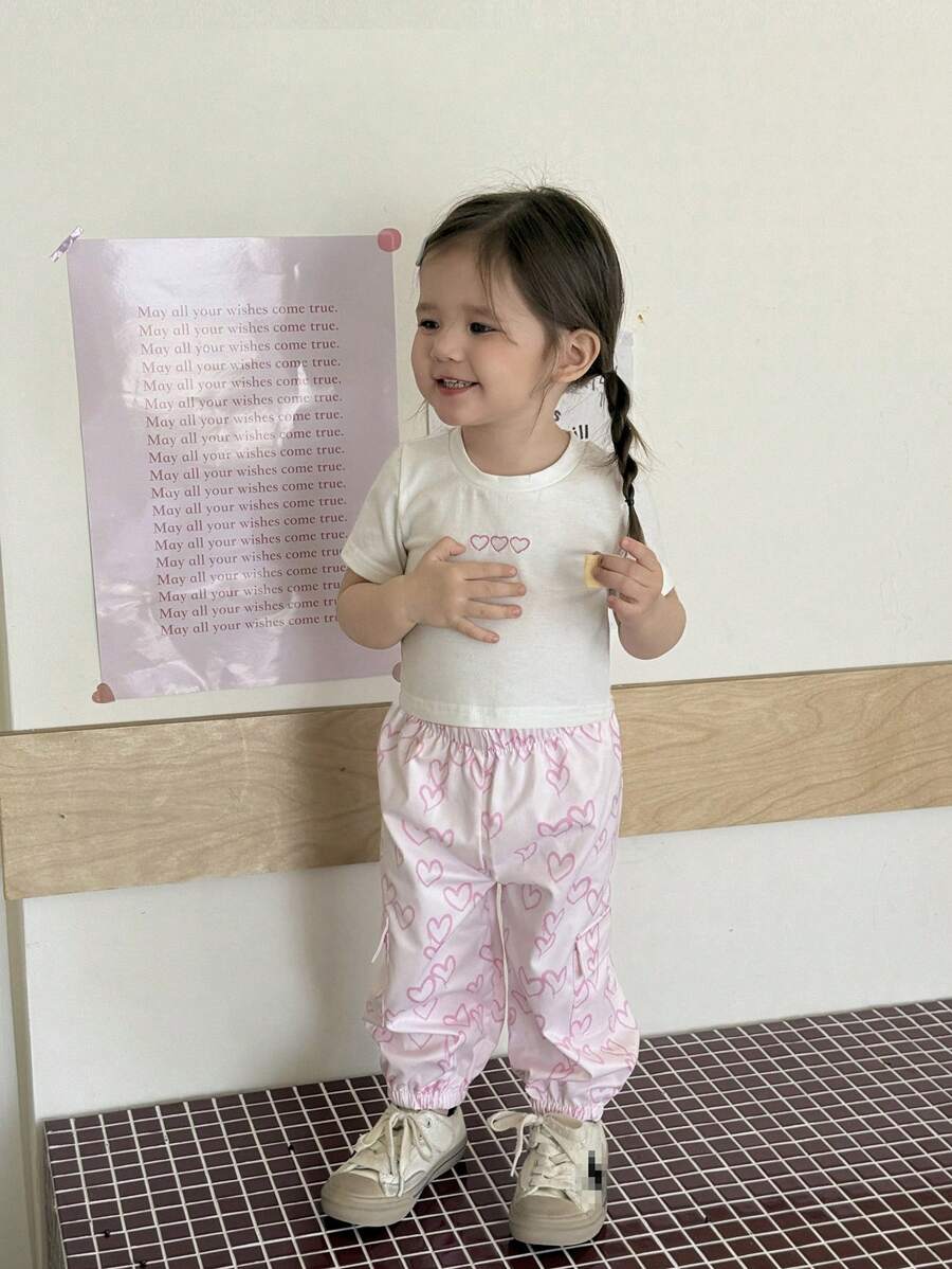 2 Stücke Set für Babys, Mädchen, süß, lässig, alltagstauglich, sportlich, mit Herzstickerei, kurzärmeliges T-Shirt, Oberteil und Cargohose, Frühling/Sommer, Babykleidung für Mädchen, Kleinkinder, Mädchen - Pink - Übersicht 1
