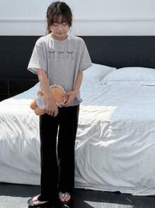 Dazy Kids Tween 女童蝴蝶结装饰印花短袖 T 恤和裤子休闲家居服套装 - 黑色 - 查看 4