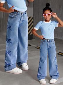 SHEIN Streecool Kids Nuevos Jeans rectos de mezclilla lavada con bordado de lazo lateral, de moda informal para niña preadolescente