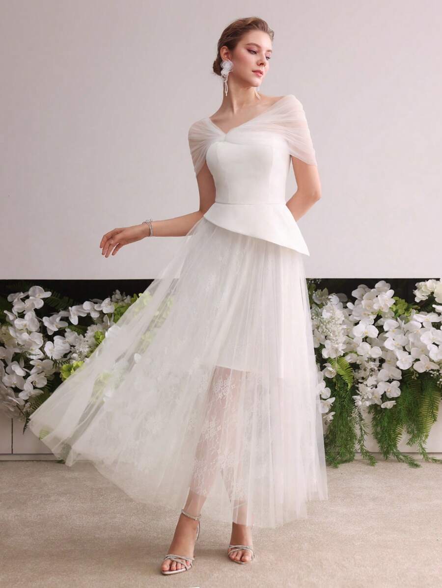 MOTF Soiréza CONTRAST LACE COCKTAIL DRESS - Beige - View 1