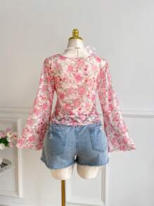 SHEIN CURVE+ 加大码女式碎花方领扭结灯笼袖衬衫，度假风，春夏情人节款 - 彩色 - 查看 2