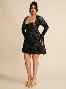SHEIN BAE Vestido casual corto de mujer de unicolor con cuello de corazón y mangas largas