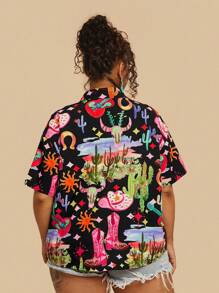 Travachic 大码女式休闲热带植物印花翻领海滩短袖衬衫 - 黑色 - 查看 2