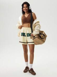 Hanevo Women's Letter Print Drawstring Waist Loose Casual Shorts Sportwear For Daily Wear